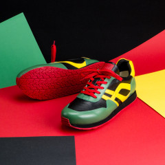 Кроссовки Code