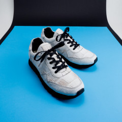 Кроссовки Code