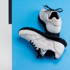 Кроссовки Code