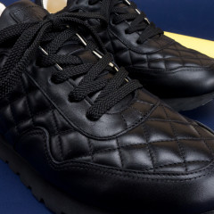 Кроссовки Code