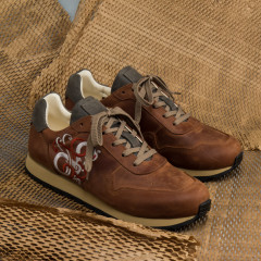 Кроссовки Code