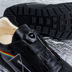 Кроссовки Code