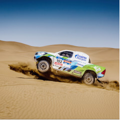 Кроссовки Code