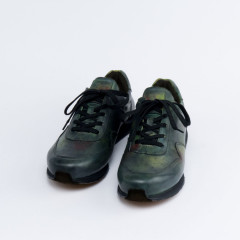 Кроссовки Code