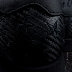 Кроссовки Code