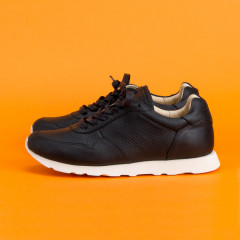 Кроссовки Code