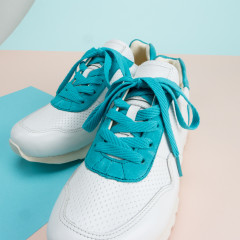 Кроссовки Code