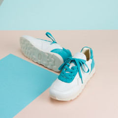 Кроссовки Code